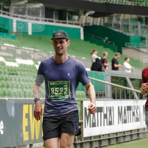 13.09.2026 - 21. swb-Marathon Bremen Michael Burmester http://msf.ph/oto/10434947 13.09.2026 12:37:15 Laufen im Stadion 365, 466, 658, 850, 895, 1090, 1288, 1385, 1485, 1583, 1604, 1754, 1993, 2073, 2585, 2670, 3617, 7244, 7768, 8075, 8081, 8729, 13033, 250, 272, 299, 525, 919, 1089, 1212, 1606, 2072, 5428, 7741 meine-sportfotos.de