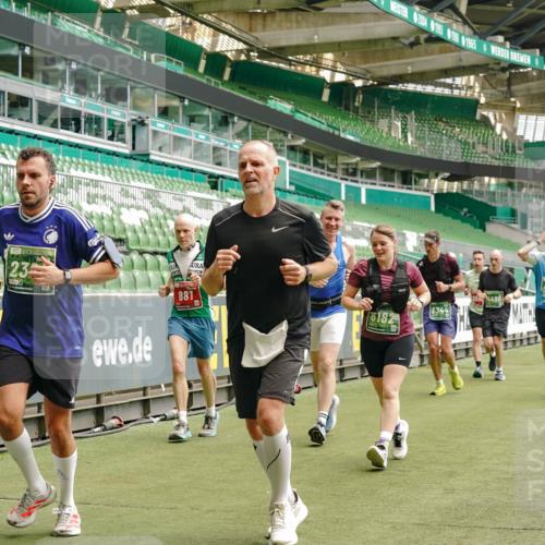13.09.2026 - 21. swb-Marathon Bremen Michael Burmester http://msf.ph/oto/10435021 13.09.2026 13:05:20 Laufen im Stadion 178, 209, 217, 244, 323, 394, 430, 534, 536, 565, 647, 784, 891, 900, 1073, 1239, 1243, 1274, 1307, 1308, 1343, 1373, 1380, 1456, 1533, 1581, 1627, 1653, 1656, 1687, 1780, 1914, 1932, 1941, 2023, 2076, 2089, 2126, 2241, 2244, 2265, 2301, 2310, 2355, 2369, 2393, 2430, 2452, 2464, 2602, 2723, 2742, 2764, 2851, 2867, 2872, 2891, 2910, 2919, 2957, 2959, 2985, 3028, 3030, 3115, 3217, 3278, 3320, 3343, 3419, 3425, 3444, 3454, 3485, 3521, 3796, 3909, 242 meine-sportfotos.de
