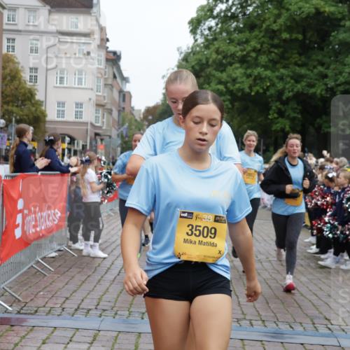 13.09.2026 - Kiel Lauf Yannick Fuchs http://msf.ph/oto/10435061 13.09.2026 09:48:49 Ziel 830, 1547, 2047, 2663, 2852, 2921, 3509, 5784, 6239, 6362, 7071, 7448, 9209, 9382, 9384, 9691, 10458, 10961, 11054, 11184, 11694, 12614, 467, 1047, 1493, 1731, 1976, 2656, 2671, 2676, 2943, 2970, 3843, 4350, 5185, 5518, 5825, 6464, 7071, 7247, 7432, 8455, 10200, 10729, 11694, 11954, 221, 1559, 1561, 2867, 3418, 3550, 4333, 4961, 6065, 6278, 6593, 8844, 9001, 9058, 9219, 10092, 10150, 11190, 11294, 11322, 11411, 872, 1047, 1976, 2656, 2671, 2970, 4219, 7070, 7247, 7481 meine-sportfotos.de