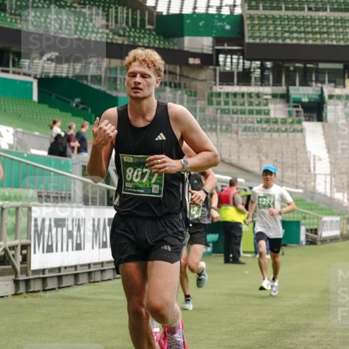 13.09.2026 - 21. swb-Marathon Bremen Michael Burmester http://msf.ph/oto/10435172 13.09.2026 12:37:29 Laufen im Stadion 346, 365, 466, 658, 850, 895, 1090, 1118, 1288, 1385, 1485, 1583, 1604, 1754, 2073, 2141, 2585, 2670, 3617, 7244, 7650, 7768, 8075, 8077, 8081, 8729, 9522, 9617, 250, 272, 299, 525, 919, 1089, 1212, 2072, 5428, 7741 meine-sportfotos.de