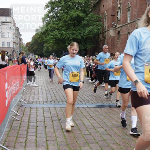 13.09.2026 - Kiel Lauf Yannick Fuchs http://msf.ph/oto/10435212 13.09.2026 09:49:02 Ziel 830, 2867, 3418, 3550, 4961, 6065, 6278, 6362, 6593, 8844, 9001, 9058, 9219, 9691, 10092, 11190, 11294, 11322, 11411, 12614, 467, 830, 1547, 1731, 2047, 2663, 2676, 2852, 2921, 2943, 3509, 3843, 5784, 6239, 7071, 7432, 7448, 8455, 9209, 9382, 9384, 10458, 10729, 10961, 11054, 11184, 11694, 221, 784, 1559, 1561, 2115, 2592, 2626, 2731, 2919, 3094, 4173, 4333, 4364, 4962, 8617, 8681, 8869, 10150, 11989, 11990, 1493, 4350, 5518 meine-sportfotos.de