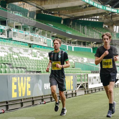 13.09.2026 - 21. swb-Marathon Bremen Michael Burmester http://msf.ph/oto/10435310 13.09.2026 10:25:37 Laufen im Stadion 10143, 10210, 10228, 10312, 10328, 10336, 10337, 10342, 10346, 10358, 10398, 10447, 10454, 10456, 10593, 10632, 10735, 10742, 10775, 10806, 10816, 10861, 10866, 10972, 10987, 10988, 11015, 11019, 11020, 11088, 11108, 11155, 11187, 11199, 11209, 11232, 11265, 11312, 11375, 11442, 11447, 11468, 11527, 11607, 11615, 11630, 11632, 11704, 11758, 11826, 11895, 11948, 12281, 12406, 12426, 12442, 12525, 13585 meine-sportfotos.de
