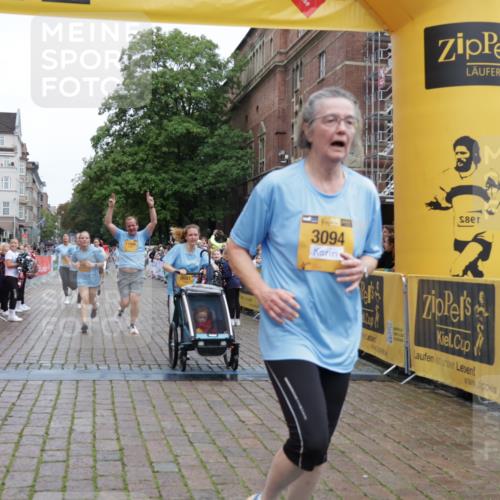 13.09.2026 - Kiel Lauf Yannick Fuchs http://msf.ph/oto/10435366 13.09.2026 09:49:15 Ziel 221, 784, 1559, 1561, 2115, 2592, 2626, 2731, 2867, 3094, 4173, 4333, 4364, 4962, 8617, 8681, 8869, 9001, 10150, 11190, 11322, 11989, 11990, 830, 1547, 2047, 2663, 2852, 2921, 3418, 3509, 3550, 4961, 5784, 6065, 6239, 6278, 6362, 6593, 7448, 8844, 9058, 9209, 9219, 9382, 9384, 9691, 10092, 10458, 10961, 11054, 11184, 11294, 11411, 12614, 2065, 2327, 2919, 3785, 4363, 4376, 4711, 5404, 10145, 12492, 12632, 467, 1731, 5784, 6239, 7071, 7448, 9382, 9384, 10458 meine-sportfotos.de