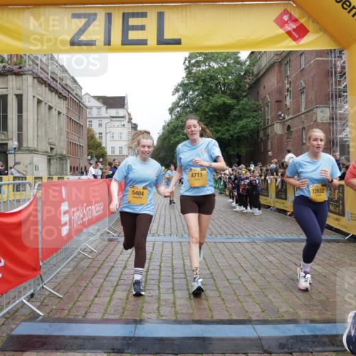 13.09.2026 - Kiel Lauf Yannick Fuchs http://msf.ph/oto/10435466 13.09.2026 09:49:29 Ziel 2065, 2327, 2919, 3785, 4363, 4364, 4376, 4711, 4962, 5404, 8869, 10145, 12492, 12632, 221, 784, 1559, 1561, 2115, 2592, 2626, 2731, 2867, 3094, 3418, 3550, 4173, 4333, 4364, 4961, 4962, 6065, 6278, 6593, 8617, 8681, 8844, 9001, 9058, 9219, 9691, 10092, 10150, 11190, 11294, 11322, 11411, 11989, 11990, 12614, 2066, 2110, 2366, 2976, 3571, 3687, 4067, 4125, 6658, 7606, 7641, 7884, 8128, 9944, 10159, 10229, 10565, 10990, 11973, 12045, 12560, 12749, 830, 1547, 2047, 2663 meine-sportfotos.de