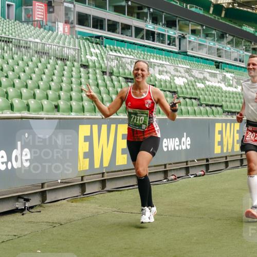13.09.2026 - 21. swb-Marathon Bremen Michael Burmester http://msf.ph/oto/10435551 13.09.2026 13:05:27 Laufen im Stadion 109, 178, 217, 244, 323, 394, 430, 454, 534, 536, 565, 647, 784, 891, 900, 1073, 1239, 1243, 1274, 1307, 1308, 1373, 1380, 1456, 1533, 1581, 1627, 1653, 1656, 1687, 1780, 1914, 1932, 1941, 2023, 2076, 2089, 2126, 2241, 2244, 2265, 2301, 2310, 2355, 2369, 2393, 2430, 2452, 2464, 2602, 2723, 2742, 2764, 2867, 2872, 2891, 2910, 2919, 2957, 2959, 2985, 3028, 3030, 3115, 3217, 3278, 3320, 3343, 3419, 3425, 3444, 3485, 3521, 3796, 3909, 242 meine-sportfotos.de