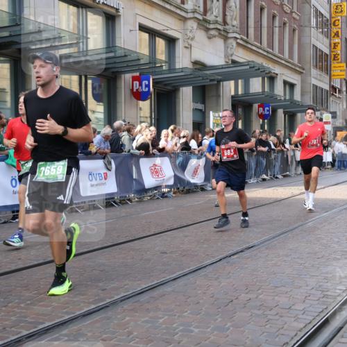 13.09.2026 - 21. swb-Marathon Bremen Strokosch-Dieckow http://msf.ph/oto/10435633 13.09.2026 13:14:03 Ziel 107, 235, 376, 469, 1043, 1125, 1492, 1542, 1814, 1998, 2043, 2084, 2203, 2913, 2922, 3085, 3545, 3821, 4452, 4728, 5794, 5836, 5986, 6130, 6506, 7029, 7117, 7591, 7659, 7826, 8456, 8919, 9783, 9868, 524, 670, 683, 1433, 1613, 1704, 1707, 1937, 2422, 2701, 2824, 3236, 3413, 5443, 5593, 5610, 6145, 6451, 7029, 7210, 7283, 7435, 7707, 7963, 8118, 8886, 9426, 9635, 9884, 10105 meine-sportfotos.de