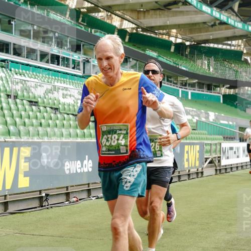 13.09.2026 - 21. swb-Marathon Bremen Michael Burmester http://msf.ph/oto/10435663 13.09.2026 13:05:29 Laufen im Stadion 109, 178, 217, 244, 287, 323, 394, 430, 454, 534, 536, 565, 578, 613, 647, 784, 891, 900, 1073, 1239, 1243, 1274, 1307, 1308, 1373, 1380, 1456, 1533, 1581, 1627, 1656, 1687, 1780, 1914, 1932, 1941, 2023, 2076, 2089, 2126, 2241, 2244, 2265, 2301, 2310, 2355, 2369, 2393, 2430, 2452, 2464, 2602, 2723, 2742, 2764, 2867, 2872, 2891, 2910, 2919, 2957, 2959, 2985, 3028, 3030, 3115, 3217, 3278, 3320, 3343, 3419, 3425, 3444, 3485, 3521, 3796, 3909 meine-sportfotos.de