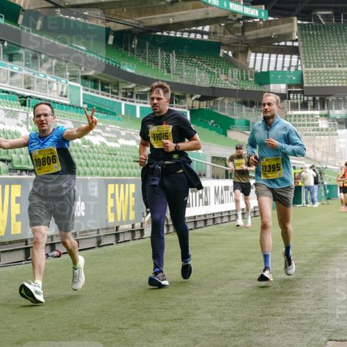 13.09.2026 - 21. swb-Marathon Bremen Michael Burmester http://msf.ph/oto/10435675 13.09.2026 10:25:54 Laufen im Stadion 10143, 10210, 10214, 10228, 10312, 10318, 10328, 10336, 10337, 10342, 10346, 10352, 10358, 10398, 10436, 10445, 10447, 10454, 10456, 10536, 10593, 10632, 10735, 10742, 10775, 10806, 10807, 10816, 10861, 10866, 10987, 10988, 11015, 11019, 11020, 11088, 11108, 11130, 11135, 11155, 11187, 11199, 11209, 11232, 11265, 11279, 11312, 11375, 11442, 11447, 11468, 11527, 11607, 11615, 11630, 11632, 11704, 11758, 11826, 11948, 12281, 12406, 12426, 12525, 13585 meine-sportfotos.de