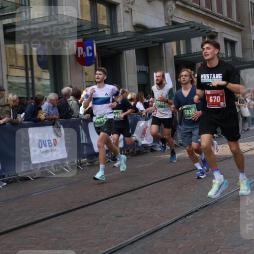 13.09.2026 - 21. swb-Marathon Bremen Strokosch-Dieckow http://msf.ph/oto/10435767 13.09.2026 13:14:08 Ziel 107, 199, 376, 469, 1043, 1125, 1492, 1542, 1814, 1998, 2043, 2084, 2203, 2913, 2922, 3085, 3545, 3821, 3834, 4452, 4685, 4728, 5239, 5794, 5836, 5986, 6130, 6506, 7117, 7591, 7659, 7826, 8366, 8456, 8919, 9242, 9783, 9868, 235, 524, 670, 683, 1433, 1613, 1704, 1707, 1937, 1998, 2422, 2701, 2824, 3236, 5443, 5593, 5610, 6145, 6451, 7029, 7210, 7283, 7435, 7963, 8118, 8886, 9426, 9635, 10105 meine-sportfotos.de
