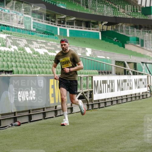 13.09.2026 - 21. swb-Marathon Bremen Michael Burmester http://msf.ph/oto/10435778 13.09.2026 10:25:57 Laufen im Stadion 10143, 10210, 10214, 10228, 10312, 10318, 10328, 10336, 10337, 10342, 10346, 10352, 10358, 10398, 10436, 10445, 10447, 10454, 10456, 10536, 10541, 10593, 10632, 10735, 10742, 10775, 10806, 10807, 10816, 10861, 10866, 10987, 10988, 11015, 11019, 11020, 11088, 11108, 11130, 11135, 11155, 11187, 11199, 11209, 11232, 11265, 11279, 11312, 11375, 11442, 11447, 11468, 11527, 11607, 11615, 11630, 11632, 11704, 11758, 11826, 11948, 12281, 12406, 12426 meine-sportfotos.de