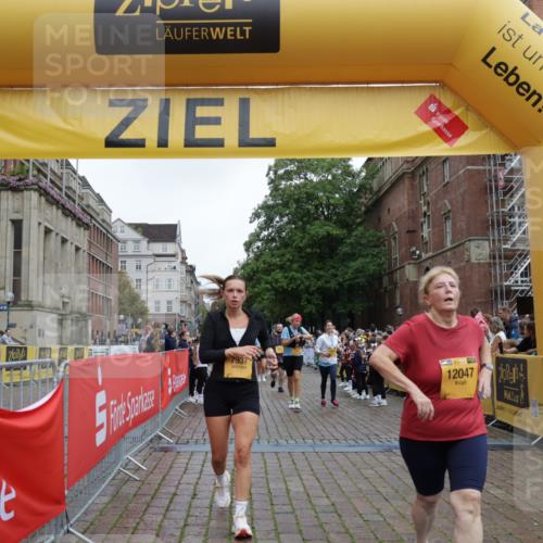 13.09.2026 - Kiel Lauf Yannick Fuchs http://msf.ph/oto/10435839 13.09.2026 09:49:58 Ziel 639, 951, 1033, 1796, 3571, 3914, 4856, 5791, 6359, 6658, 6706, 6707, 7606, 7884, 7937, 8584, 8585, 8589, 8790, 9122, 10105, 10178, 10565, 12047, 12462, 12749, 2065, 2066, 2110, 2327, 2366, 2976, 3687, 3785, 4067, 4125, 4363, 4376, 4711, 5404, 7641, 8128, 9944, 10145, 10159, 10229, 10565, 10990, 11973, 12045, 12492, 12560, 12632, 1366, 3042, 3602, 5535, 5619, 7142, 7864, 8042, 8890, 9683, 9780, 9793, 10074, 10108, 10487, 10491, 10548, 2327, 2919 meine-sportfotos.de