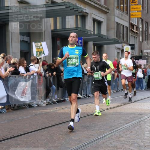 13.09.2026 - 21. swb-Marathon Bremen Strokosch-Dieckow http://msf.ph/oto/10435903 13.09.2026 13:14:13 Ziel 199, 376, 469, 1043, 1125, 1492, 1814, 2203, 2251, 2913, 2971, 2997, 3012, 3085, 3545, 3821, 3834, 4452, 4586, 4685, 5239, 5794, 5836, 5986, 6130, 6506, 7117, 7659, 7782, 7826, 8366, 8456, 9242, 9783, 9868, 10016, 107, 235, 670, 1433, 1542, 1613, 1998, 2043, 2084, 2701, 2824, 2922, 3236, 4728, 5593, 5610, 6145, 7029, 7283, 7435, 7591, 7963, 8118, 8886, 8919, 9426, 9635, 10105 meine-sportfotos.de