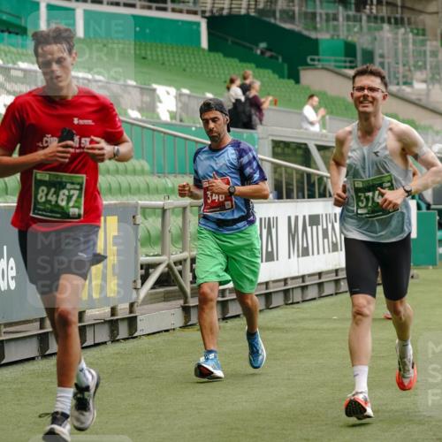 13.09.2026 - 21. swb-Marathon Bremen Michael Burmester http://msf.ph/oto/10436064 13.09.2026 12:38:41 Laufen im Stadion 277, 346, 466, 658, 807, 895, 901, 1090, 1118, 1248, 1320, 1323, 1472, 1576, 1587, 1604, 1717, 1751, 1754, 1758, 1795, 1800, 1911, 2049, 2141, 2352, 2585, 2670, 3080, 3606, 5160, 5163, 5912, 6112, 7650, 8077, 8081, 8467, 9399, 9522, 9617, 250, 272, 299, 919, 1089, 1550, 1875, 1993, 4232, 7692, 13033 meine-sportfotos.de