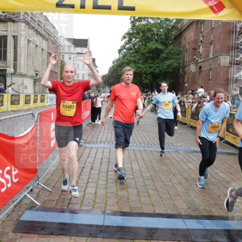 13.09.2026 - Kiel Lauf Yannick Fuchs http://msf.ph/oto/10436095 13.09.2026 09:50:13 Ziel 639, 1366, 3042, 3602, 5535, 5619, 7142, 7864, 8042, 8890, 9683, 9780, 9793, 10074, 10108, 10487, 10491, 10548, 10653, 11565, 11814, 639, 951, 1033, 1796, 2066, 2110, 2366, 2976, 3571, 3687, 3914, 4067, 4125, 4856, 5791, 6359, 6658, 6706, 6707, 7606, 7641, 7884, 7937, 8128, 8584, 8585, 8589, 8790, 9122, 9944, 10105, 10159, 10178, 10229, 10565, 10990, 11973, 12045, 12047, 12462, 12560, 12749, 1545, 2811, 2816, 3289, 3561, 3698, 4229, 5184, 5254, 5596, 8023 meine-sportfotos.de