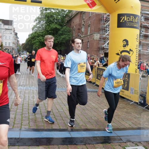 13.09.2026 - Kiel Lauf Yannick Fuchs http://msf.ph/oto/10436119 13.09.2026 09:50:14 Ziel 1366, 3042, 3602, 5535, 5619, 7142, 7864, 8023, 8042, 8890, 9683, 9780, 9793, 10074, 10108, 10487, 10491, 10548, 10653, 11565, 11814, 639, 951, 1033, 1796, 2066, 2110, 2366, 2976, 3571, 3687, 3914, 4067, 4125, 4856, 5791, 6359, 6658, 6706, 6707, 7606, 7641, 7884, 7937, 8128, 8584, 8585, 8589, 8790, 8890, 9122, 9780, 10105, 10159, 10178, 10229, 10565, 10990, 11973, 12045, 12047, 12462, 12560, 12749, 1545, 2811, 2816, 3289, 3561, 3698, 4229, 5184, 5254, 5596 meine-sportfotos.de