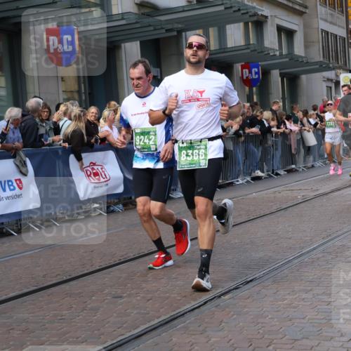 13.09.2026 - 21. swb-Marathon Bremen Strokosch-Dieckow http://msf.ph/oto/10436232 13.09.2026 13:14:22 Ziel 199, 376, 615, 616, 889, 1043, 1125, 1455, 1492, 1748, 1814, 2251, 2847, 2971, 2997, 3012, 3057, 3085, 3175, 3206, 3821, 3834, 4097, 4226, 4246, 4569, 4586, 4685, 5239, 5315, 5649, 5794, 5962, 6130, 6472, 6506, 7117, 7251, 7782, 7826, 8366, 8409, 9242, 9868, 10016, 107, 235, 469, 1125, 1433, 1542, 1613, 1998, 2043, 2084, 2203, 2701, 2824, 2913, 2922, 3545, 4452, 4728, 5593, 5610, 5836, 5986, 6130, 6145, 7029, 7435, 7591, 7659, 7963, 8118, 8886, 8919, 9783, 10105 meine-sportfotos.de
