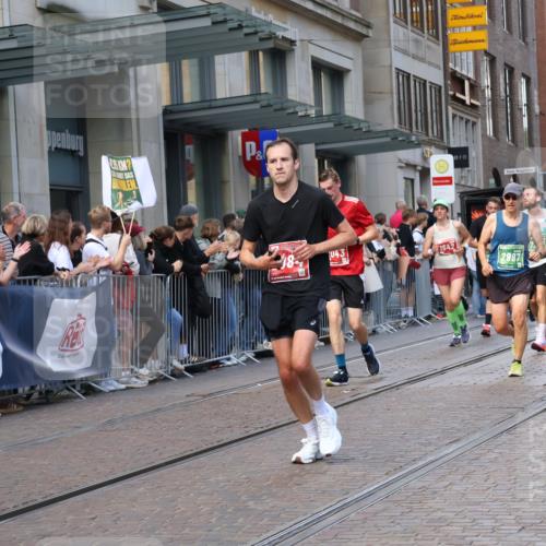 13.09.2026 - 21. swb-Marathon Bremen Strokosch-Dieckow http://msf.ph/oto/10436267 13.09.2026 13:14:23 Ziel 199, 376, 615, 616, 889, 1043, 1455, 1492, 1748, 1814, 2251, 2847, 2971, 2997, 3012, 3057, 3085, 3175, 3206, 3821, 3834, 4097, 4226, 4246, 4569, 4586, 4685, 4968, 5239, 5315, 5649, 5794, 5962, 6404, 6472, 6506, 7117, 7251, 7782, 7826, 8366, 8409, 9242, 9523, 9868, 10016, 13141, 107, 235, 469, 1125, 1433, 1542, 1613, 1998, 2043, 2084, 2203, 2701, 2913, 2922, 3545, 4452, 4728, 5593, 5836, 5986, 6130, 6145, 7029, 7435, 7591, 7659, 7963, 8118, 8886, 8919, 9783, 10105 meine-sportfotos.de