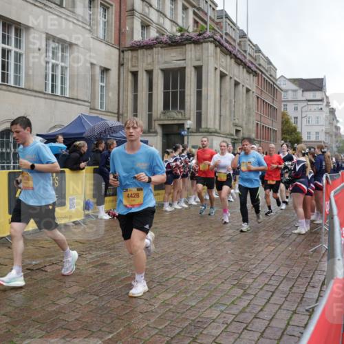 13.09.2026 - Kiel Lauf Yannick Fuchs http://msf.ph/oto/10436327 13.09.2026 11:47:18 Ziel  meine-sportfotos.de