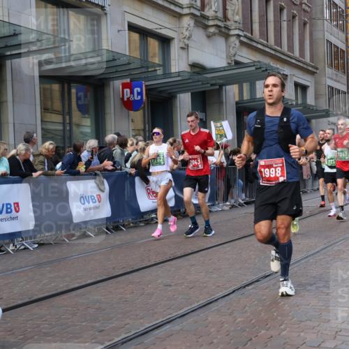 13.09.2026 - 21. swb-Marathon Bremen Strokosch-Dieckow http://msf.ph/oto/10436338 13.09.2026 13:14:25 Ziel 199, 376, 615, 616, 889, 1455, 1748, 1814, 2251, 2847, 2971, 2997, 3012, 3057, 3175, 3206, 3821, 3834, 4097, 4226, 4246, 4569, 4586, 4685, 4968, 5239, 5315, 5649, 5794, 5796, 5962, 6404, 6472, 6506, 7117, 7251, 7782, 8366, 8409, 9242, 9523, 9868, 10016, 13141, 107, 235, 376, 469, 1043, 1125, 1492, 1542, 1613, 1814, 1998, 2043, 2084, 2203, 2913, 2922, 3085, 3545, 4452, 4728, 5836, 5986, 6130, 6145, 6506, 7029, 7435, 7591, 7659, 7963, 8886, 8919, 9783 meine-sportfotos.de