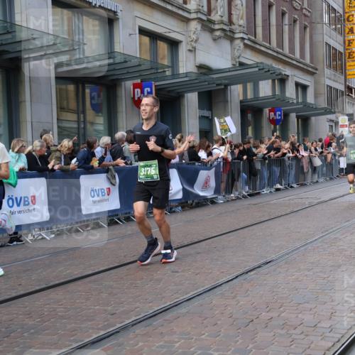 13.09.2026 - 21. swb-Marathon Bremen Strokosch-Dieckow http://msf.ph/oto/10436681 13.09.2026 13:14:32 Ziel 199, 615, 616, 889, 1455, 1510, 1748, 2251, 2383, 2847, 2971, 2997, 3012, 3057, 3175, 3206, 3504, 3717, 3834, 4097, 4226, 4246, 4569, 4586, 4968, 5239, 5298, 5315, 5471, 5649, 5796, 5962, 6379, 6404, 6472, 6528, 6717, 7251, 7782, 8238, 8366, 8409, 9242, 9523, 9797, 10016, 13141, 107, 199, 235, 376, 469, 1043, 1125, 1492, 1542, 1814, 1998, 2043, 2084, 2203, 2913, 2922, 3085, 3545, 3821, 4452, 4685, 4728, 5239, 5794, 5836, 5986, 6130, 6506, 7591, 7659, 8919, 9783 meine-sportfotos.de
