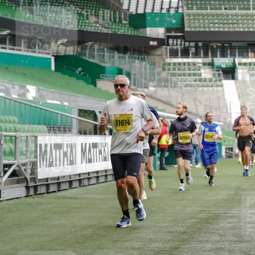 13.09.2026 - 21. swb-Marathon Bremen Michael Burmester http://msf.ph/oto/10436739 13.09.2026 10:26:23 Laufen im Stadion 10096, 10143, 10172, 10210, 10214, 10228, 10231, 10289, 10312, 10318, 10319, 10336, 10342, 10346, 10352, 10358, 10398, 10436, 10445, 10447, 10454, 10456, 10464, 10504, 10514, 10536, 10541, 10583, 10628, 10638, 10735, 10742, 10744, 10806, 10807, 10816, 10861, 10866, 10873, 10956, 10987, 10988, 10992, 11015, 11019, 11020, 11063, 11088, 11108, 11130, 11135, 11155, 11187, 11193, 11199, 11209, 11232, 11265, 11279, 11312, 11447, 11468, 11615, 11758, 11948 meine-sportfotos.de