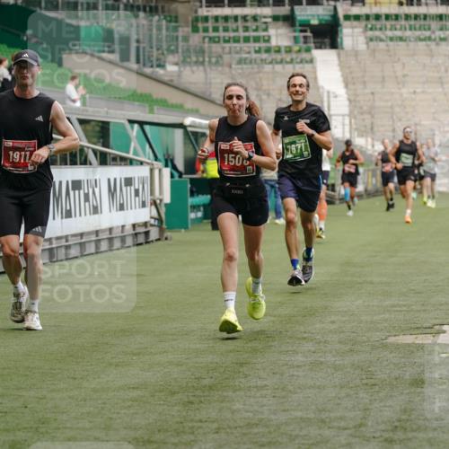 13.09.2026 - 21. swb-Marathon Bremen Michael Burmester http://msf.ph/oto/10437077 13.09.2026 12:39:36 Laufen im Stadion 277, 346, 453, 807, 862, 901, 1248, 1320, 1323, 1379, 1472, 1508, 1540, 1576, 1587, 1717, 1751, 1758, 1795, 1800, 1852, 1911, 1950, 2049, 2099, 2141, 2352, 3080, 3606, 3744, 5160, 5163, 5912, 6112, 6630, 7118, 7650, 8077, 8467, 9399, 9630, 10034, 13080, 365, 850, 1288, 1485, 1550, 1583, 1875, 1993, 2073, 3617, 4232, 7244, 7692, 7768, 8075, 13033 meine-sportfotos.de