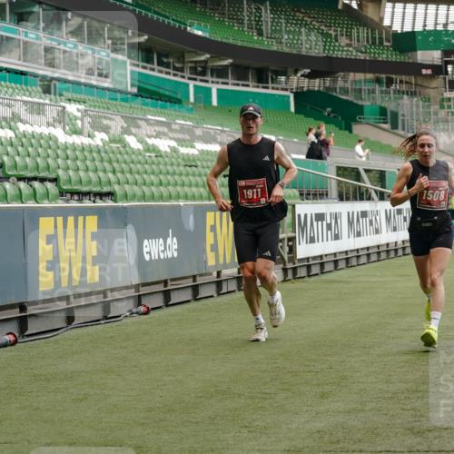 13.09.2026 - 21. swb-Marathon Bremen Michael Burmester http://msf.ph/oto/10437091 13.09.2026 12:39:37 Laufen im Stadion 277, 346, 453, 807, 862, 901, 1248, 1320, 1323, 1379, 1472, 1508, 1540, 1576, 1587, 1717, 1751, 1758, 1795, 1800, 1852, 1901, 1911, 1950, 2049, 2099, 2141, 2352, 3080, 3606, 3744, 5160, 5163, 5912, 6112, 6630, 7118, 7650, 7671, 8077, 8467, 9399, 9630, 10034, 13080, 365, 850, 1288, 1485, 1550, 1583, 1875, 1993, 2073, 3617, 4232, 7244, 7692, 7768, 8075, 13033 meine-sportfotos.de