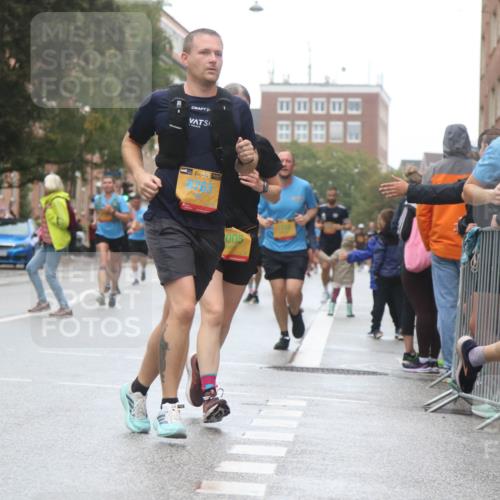 13.09.2026 - Kiel Lauf Markus Tischler http://msf.ph/oto/10437429 13.09.2026 11:47:01 Fleethörn 005, 38, 10671 meine-sportfotos.de