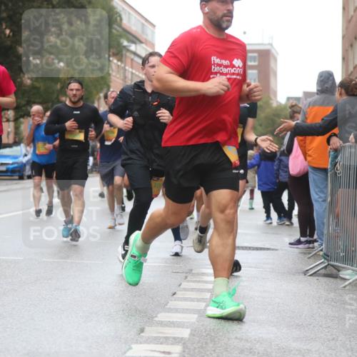 13.09.2026 - Kiel Lauf Markus Tischler http://msf.ph/oto/10437518 13.09.2026 11:47:25 Fleethörn 10622, 377, 102 meine-sportfotos.de