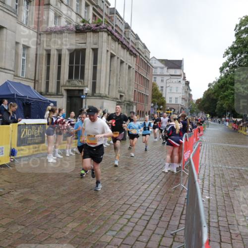 13.09.2026 - Kiel Lauf Yannick Fuchs http://msf.ph/oto/10437540 13.09.2026 11:48:48 Ziel  meine-sportfotos.de