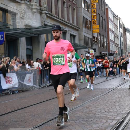 13.09.2026 - 21. swb-Marathon Bremen Strokosch-Dieckow http://msf.ph/oto/10437544 13.09.2026 13:14:50 Ziel 1510, 1664, 2383, 3357, 3504, 3717, 3743, 4111, 4382, 4992, 5003, 5149, 5294, 5298, 5385, 5417, 5471, 6011, 6351, 6379, 6521, 6528, 6717, 6773, 6902, 7190, 7432, 7497, 7515, 7717, 7730, 8238, 9253, 9338, 9363, 9483, 9797, 13137, 13139, 199, 376, 615, 616, 889, 1455, 1748, 1814, 2251, 2847, 2971, 2997, 3012, 3057, 3175, 3206, 3821, 3834, 4097, 4226, 4246, 4569, 4586, 4685, 4968, 5239, 5315, 5649, 5794, 5796, 5962, 6404, 6472, 6506, 9523, 13141 meine-sportfotos.de