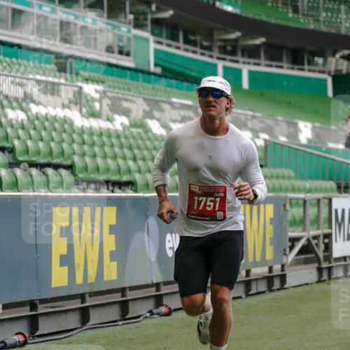 13.09.2026 - 21. swb-Marathon Bremen Michael Burmester http://msf.ph/oto/10437589 13.09.2026 12:40:03 Laufen im Stadion 126, 453, 603, 640, 671, 735, 807, 862, 901, 912, 1136, 1248, 1379, 1472, 1508, 1540, 1571, 1576, 1587, 1717, 1751, 1758, 1795, 1800, 1852, 1860, 1901, 1930, 1950, 2049, 2099, 3744, 4381, 5160, 5163, 5912, 6201, 6630, 7118, 7671, 8467, 9329, 9630, 10034, 13080, 13224, 365, 466, 658, 850, 1288, 1385, 1485, 1550, 1583, 1754, 1875, 1993, 2073, 3617, 4232, 7244, 7692, 7768, 8075, 8729, 13033 meine-sportfotos.de