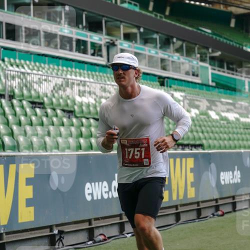 13.09.2026 - 21. swb-Marathon Bremen Michael Burmester http://msf.ph/oto/10437617 13.09.2026 12:40:04 Laufen im Stadion 126, 453, 603, 640, 671, 735, 807, 862, 901, 912, 1136, 1248, 1379, 1472, 1508, 1540, 1571, 1576, 1587, 1717, 1751, 1758, 1795, 1800, 1852, 1860, 1901, 1930, 1950, 2049, 2099, 3744, 4381, 5160, 5163, 5912, 6201, 6630, 7118, 7671, 8467, 9329, 9630, 10034, 13080, 13224, 365, 466, 658, 850, 1288, 1385, 1485, 1550, 1583, 1754, 1993, 2073, 3617, 4232, 7244, 7692, 7768, 8075, 8729, 13033 meine-sportfotos.de