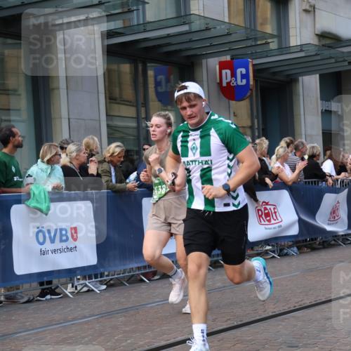 13.09.2026 - 21. swb-Marathon Bremen Strokosch-Dieckow http://msf.ph/oto/10437665 13.09.2026 13:14:52 Ziel 1510, 1664, 2383, 3357, 3504, 3717, 3743, 4111, 4382, 4992, 5003, 5149, 5294, 5298, 5385, 5417, 5471, 6011, 6351, 6521, 6528, 6717, 6773, 6902, 7190, 7432, 7497, 7515, 7717, 7730, 8086, 8238, 8254, 8255, 9253, 9338, 9363, 9483, 9797, 13137, 13139, 199, 615, 616, 889, 1455, 1748, 2251, 2847, 2971, 2997, 3012, 3057, 3175, 3206, 3821, 3834, 4097, 4226, 4246, 4569, 4586, 4685, 4968, 5239, 5315, 5649, 5796, 5962, 6379, 6404, 6472, 9523, 9797, 13141 meine-sportfotos.de