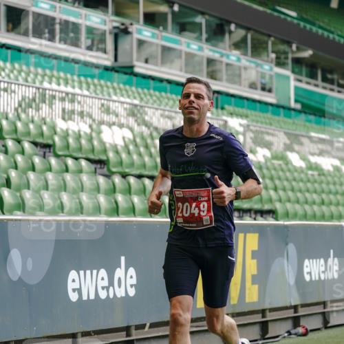 13.09.2026 - 21. swb-Marathon Bremen Michael Burmester http://msf.ph/oto/10437725 13.09.2026 12:40:11 Laufen im Stadion 126, 371, 453, 603, 640, 650, 671, 735, 744, 807, 862, 912, 1136, 1248, 1336, 1379, 1381, 1472, 1508, 1540, 1571, 1576, 1587, 1717, 1751, 1758, 1795, 1800, 1852, 1860, 1901, 1930, 1950, 2049, 2099, 3744, 4381, 4936, 5163, 5912, 6201, 6630, 7118, 7671, 8467, 9329, 9630, 10034, 13080, 13224, 365, 466, 658, 850, 1288, 1385, 1485, 1550, 1583, 1754, 1993, 2073, 2585, 3617, 4232, 7244, 7692, 7768, 8075, 8729, 13033 meine-sportfotos.de