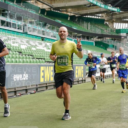 13.09.2026 - 21. swb-Marathon Bremen Michael Burmester http://msf.ph/oto/10437986 13.09.2026 13:06:07 Laufen im Stadion 109, 178, 217, 244, 287, 303, 310, 323, 372, 394, 430, 454, 536, 578, 613, 647, 784, 831, 891, 900, 1073, 1083, 1205, 1239, 1243, 1274, 1307, 1308, 1365, 1380, 1437, 1533, 1545, 1574, 1581, 1627, 1656, 1687, 1780, 1823, 1848, 1909, 1914, 1932, 1941, 2023, 2076, 2089, 2090, 2126, 2241, 2244, 2265, 2275, 2301, 2310, 2355, 2356, 2393, 2464, 2602, 2707, 2723, 2742, 2764, 2867, 2902, 2919, 2959, 2985, 3030, 3115, 3278, 3320, 3343, 3444, 3485 meine-sportfotos.de