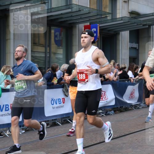 13.09.2026 - 21. swb-Marathon Bremen Strokosch-Dieckow http://msf.ph/oto/10438005 13.09.2026 13:15:00 Ziel 1664, 3357, 3743, 4111, 4382, 4646, 4663, 4992, 5003, 5149, 5385, 6011, 6351, 6526, 6773, 6902, 7291, 7346, 7432, 7497, 7515, 7717, 7730, 8086, 8254, 8255, 9253, 9338, 9363, 9483, 13137, 13139, 615, 616, 889, 1455, 1510, 1748, 2251, 2383, 2847, 2971, 2997, 3012, 3057, 3175, 3206, 3504, 3717, 4097, 4226, 4246, 4569, 4586, 4968, 5294, 5298, 5315, 5417, 5471, 5649, 5796, 5962, 6351, 6379, 6404, 6472, 6521, 6528, 6717, 7190, 8238, 9363, 9523, 9797, 13141 meine-sportfotos.de