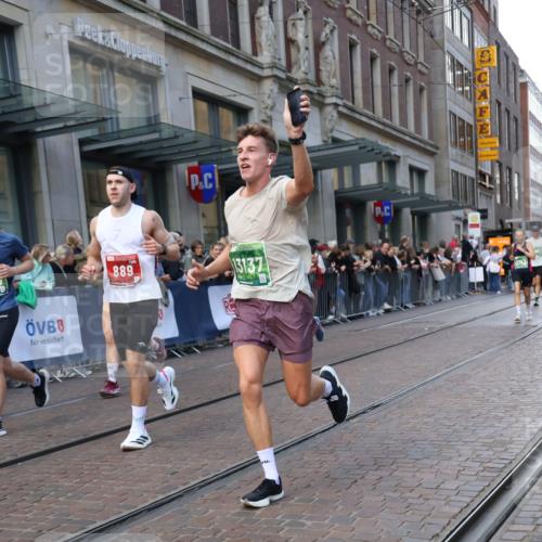 13.09.2026 - 21. swb-Marathon Bremen Strokosch-Dieckow http://msf.ph/oto/10438024 13.09.2026 13:15:00 Ziel 1664, 3357, 3743, 4111, 4382, 4646, 4663, 4992, 5003, 5149, 5385, 6011, 6351, 6526, 6773, 6902, 7291, 7346, 7432, 7497, 7515, 7717, 7730, 8086, 8254, 8255, 9253, 9338, 9363, 9483, 13137, 13139, 615, 616, 889, 1455, 1510, 1748, 2251, 2383, 2847, 2971, 2997, 3012, 3057, 3175, 3206, 3504, 3717, 4097, 4226, 4246, 4569, 4586, 4968, 5294, 5298, 5315, 5417, 5471, 5649, 5796, 5962, 6351, 6379, 6404, 6472, 6521, 6528, 6717, 7190, 8238, 9363, 9523, 9797, 13141 meine-sportfotos.de