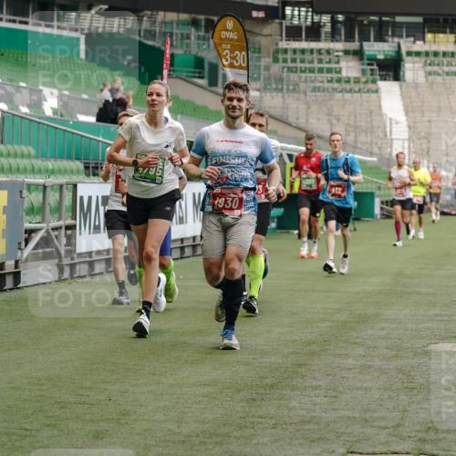 13.09.2026 - 21. swb-Marathon Bremen Michael Burmester http://msf.ph/oto/10438059 13.09.2026 12:40:32 Laufen im Stadion 126, 371, 453, 603, 640, 650, 671, 735, 744, 807, 862, 912, 957, 1136, 1336, 1379, 1381, 1508, 1540, 1571, 1614, 1758, 1795, 1797, 1800, 1852, 1860, 1901, 1930, 1950, 2049, 2099, 2986, 3744, 4381, 4936, 6201, 6630, 7118, 7671, 8065, 8467, 9065, 9329, 9630, 10034, 13080, 13224, 365, 466, 658, 850, 1090, 1288, 1385, 1485, 1583, 1754, 1993, 2073, 2585, 3617, 7244, 7768, 8075, 8729, 13033 meine-sportfotos.de