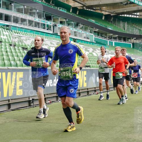 13.09.2026 - 21. swb-Marathon Bremen Michael Burmester http://msf.ph/oto/10438130 13.09.2026 13:06:10 Laufen im Stadion 109, 178, 217, 244, 287, 303, 310, 323, 372, 394, 430, 454, 536, 578, 613, 647, 784, 831, 891, 900, 1073, 1083, 1205, 1239, 1243, 1274, 1307, 1308, 1365, 1369, 1380, 1437, 1533, 1545, 1574, 1581, 1627, 1656, 1780, 1823, 1848, 1909, 1914, 1932, 1941, 2023, 2076, 2089, 2090, 2126, 2241, 2244, 2265, 2275, 2301, 2310, 2355, 2356, 2393, 2440, 2464, 2602, 2707, 2723, 2742, 2764, 2867, 2902, 2919, 2959, 2985, 3030, 3115, 3278, 3320, 3343, 3444, 3485 meine-sportfotos.de