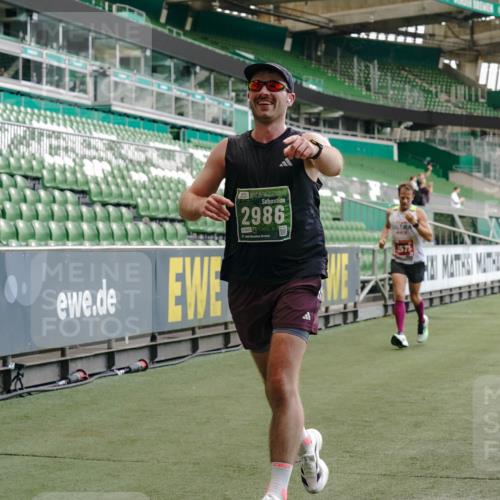 13.09.2026 - 21. swb-Marathon Bremen Michael Burmester http://msf.ph/oto/10438327 13.09.2026 12:40:41 Laufen im Stadion 126, 371, 453, 603, 640, 650, 671, 735, 744, 807, 862, 912, 957, 1136, 1336, 1379, 1381, 1508, 1540, 1571, 1614, 1797, 1800, 1852, 1860, 1901, 1930, 1950, 2049, 2099, 2986, 3744, 4381, 4399, 4795, 4936, 6201, 6630, 7118, 7671, 8065, 9065, 9329, 9630, 10034, 13080, 13224, 365, 466, 658, 850, 895, 1090, 1288, 1385, 1485, 1583, 1604, 1754, 2073, 2585, 2670, 3617, 7244, 7768, 8075, 8729 meine-sportfotos.de