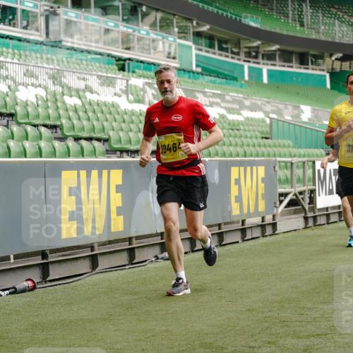 13.09.2026 - 21. swb-Marathon Bremen Michael Burmester http://msf.ph/oto/10438506 13.09.2026 10:26:59 Laufen im Stadion 10096, 10142, 10172, 10210, 10214, 10228, 10231, 10269, 10289, 10310, 10318, 10319, 10342, 10346, 10352, 10398, 10436, 10445, 10447, 10454, 10464, 10489, 10504, 10514, 10536, 10541, 10566, 10583, 10628, 10638, 10735, 10742, 10744, 10806, 10807, 10860, 10866, 10873, 10897, 10898, 10956, 10987, 10992, 11015, 11019, 11020, 11060, 11063, 11088, 11110, 11111, 11130, 11135, 11148, 11155, 11187, 11193, 11199, 11209, 11232, 11279, 11312 meine-sportfotos.de