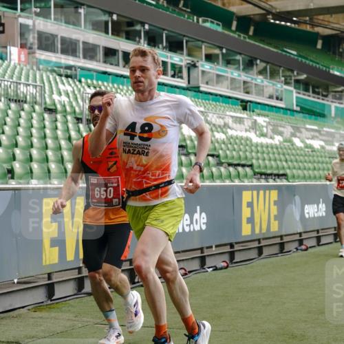 13.09.2026 - 21. swb-Marathon Bremen Michael Burmester http://msf.ph/oto/10438588 13.09.2026 12:40:53 Laufen im Stadion 126, 371, 453, 603, 640, 650, 671, 735, 744, 862, 912, 957, 1136, 1336, 1379, 1381, 1411, 1508, 1540, 1571, 1614, 1797, 1822, 1852, 1860, 1901, 1930, 1950, 2099, 2986, 3624, 3744, 4381, 4399, 4795, 4936, 6198, 6201, 6264, 6630, 7118, 7671, 8065, 9065, 9329, 9630, 10034, 13080, 13224, 346, 365, 466, 658, 895, 1090, 1118, 1288, 1385, 1485, 1583, 1604, 1754, 2073, 2141, 2585, 2670, 3617, 7244, 7768, 8729 meine-sportfotos.de