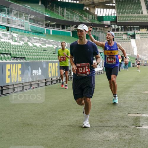13.09.2026 - 21. swb-Marathon Bremen Michael Burmester http://msf.ph/oto/10438681 13.09.2026 12:40:58 Laufen im Stadion 126, 371, 453, 603, 640, 650, 671, 735, 744, 862, 912, 957, 1136, 1336, 1379, 1381, 1411, 1508, 1540, 1571, 1614, 1797, 1822, 1852, 1860, 1901, 1930, 1950, 2986, 3624, 4381, 4399, 4795, 4936, 6198, 6201, 6264, 6630, 7118, 7671, 8065, 9065, 9329, 9630, 10034, 13080, 13224, 346, 466, 658, 895, 1090, 1118, 1385, 1485, 1583, 1604, 1754, 2073, 2141, 2352, 2585, 2670, 3080, 3606, 3617, 7244, 7768, 8729 meine-sportfotos.de