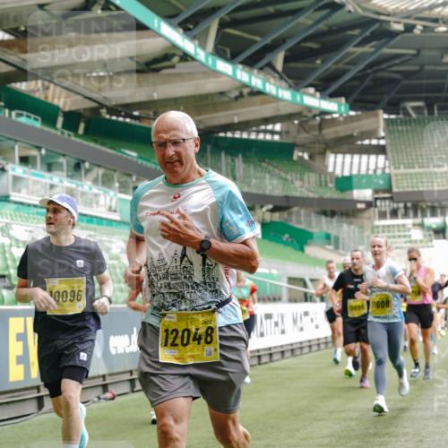 13.09.2026 - 21. swb-Marathon Bremen Michael Burmester http://msf.ph/oto/10438718 13.09.2026 10:27:02 Laufen im Stadion 10096, 10142, 10172, 10210, 10214, 10228, 10231, 10269, 10289, 10310, 10318, 10319, 10342, 10352, 10398, 10436, 10445, 10447, 10454, 10464, 10489, 10504, 10514, 10536, 10541, 10566, 10583, 10628, 10638, 10735, 10742, 10744, 10806, 10807, 10846, 10860, 10866, 10873, 10897, 10898, 10956, 10987, 10992, 11015, 11019, 11060, 11063, 11076, 11088, 11110, 11111, 11130, 11135, 11148, 11155, 11187, 11193, 11199, 11209, 11232, 11279 meine-sportfotos.de