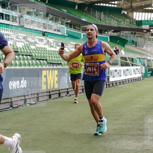 13.09.2026 - 21. swb-Marathon Bremen Michael Burmester http://msf.ph/oto/10438719 13.09.2026 12:40:59 Laufen im Stadion 126, 371, 453, 603, 640, 650, 671, 735, 744, 862, 912, 957, 1136, 1336, 1379, 1381, 1411, 1508, 1540, 1571, 1614, 1797, 1822, 1852, 1860, 1901, 1930, 1950, 2986, 3624, 4381, 4399, 4795, 4936, 6198, 6201, 6264, 6630, 7118, 7671, 8065, 9065, 9329, 9630, 10034, 13080, 13224, 346, 466, 658, 895, 1090, 1118, 1385, 1485, 1583, 1604, 1754, 2073, 2141, 2352, 2585, 2670, 3080, 3606, 3617, 7244, 7768, 8729 meine-sportfotos.de