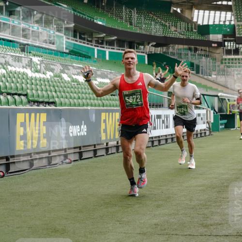 13.09.2026 - 21. swb-Marathon Bremen Michael Burmester http://msf.ph/oto/10438960 13.09.2026 12:41:17 Laufen im Stadion 126, 371, 453, 603, 640, 650, 671, 735, 744, 862, 912, 957, 1136, 1336, 1379, 1381, 1411, 1540, 1571, 1614, 1667, 1797, 1822, 1850, 1860, 1862, 1901, 1930, 1950, 2094, 2986, 3624, 4381, 4399, 4795, 4936, 6198, 6201, 6264, 7118, 7671, 8065, 9065, 9329, 13224, 277, 346, 466, 658, 895, 1090, 1118, 1320, 1323, 1385, 1485, 1583, 1604, 1754, 1911, 2073, 2141, 2352, 2585, 2670, 3080, 3606, 3617, 5160, 7244, 8729 meine-sportfotos.de