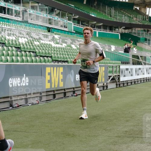 13.09.2026 - 21. swb-Marathon Bremen Michael Burmester http://msf.ph/oto/10438998 13.09.2026 12:41:19 Laufen im Stadion 126, 371, 453, 603, 640, 650, 671, 735, 744, 862, 912, 957, 1136, 1336, 1379, 1381, 1411, 1540, 1571, 1614, 1667, 1797, 1822, 1850, 1860, 1862, 1901, 1930, 1950, 2094, 2986, 3624, 4381, 4399, 4795, 4936, 6198, 6201, 6264, 7118, 7671, 8065, 9065, 9329, 13224, 277, 346, 466, 658, 895, 1090, 1118, 1320, 1323, 1385, 1485, 1583, 1604, 1754, 1911, 2073, 2141, 2352, 2585, 2670, 3080, 3606, 3617, 5160, 7244, 8729 meine-sportfotos.de