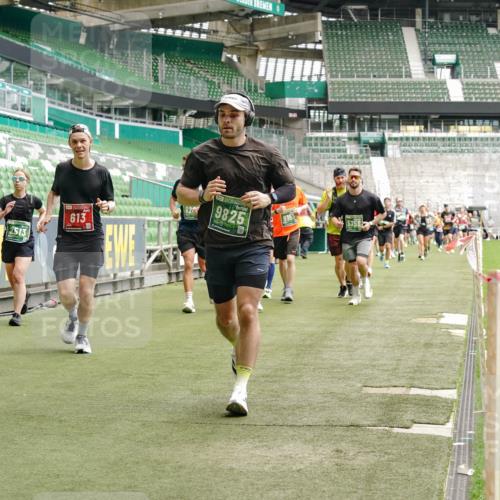 13.09.2026 - 21. swb-Marathon Bremen Michael Burmester http://msf.ph/oto/10439002 13.09.2026 13:06:23 Laufen im Stadion 109, 217, 244, 287, 303, 310, 323, 372, 394, 430, 454, 536, 578, 613, 647, 716, 784, 831, 891, 900, 922, 1073, 1083, 1205, 1243, 1274, 1308, 1365, 1369, 1380, 1437, 1533, 1545, 1574, 1581, 1627, 1823, 1848, 1871, 1909, 1914, 1932, 1938, 2076, 2089, 2090, 2126, 2219, 2241, 2244, 2265, 2275, 2301, 2310, 2355, 2356, 2393, 2440, 2464, 2602, 2699, 2707, 2721, 2742, 2764, 2818, 2902, 2959, 2985, 3030, 3115, 3278, 3444, 3485 meine-sportfotos.de