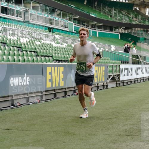 13.09.2026 - 21. swb-Marathon Bremen Michael Burmester http://msf.ph/oto/10439006 13.09.2026 12:41:19 Laufen im Stadion 126, 371, 453, 603, 640, 650, 671, 735, 744, 862, 912, 957, 1136, 1336, 1379, 1381, 1411, 1540, 1571, 1614, 1667, 1797, 1822, 1850, 1860, 1862, 1901, 1930, 1950, 2094, 2986, 3624, 4381, 4399, 4795, 4936, 6198, 6201, 6264, 7118, 7671, 8065, 9065, 9329, 13224, 277, 346, 466, 658, 895, 1090, 1118, 1320, 1323, 1385, 1485, 1583, 1604, 1754, 1911, 2073, 2141, 2352, 2585, 2670, 3080, 3606, 3617, 5160, 7244, 8729 meine-sportfotos.de